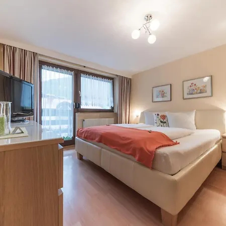 Gaestehaus Brugger Martin Konukevi Sölden