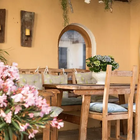 布鲁格马丁旅馆 4*